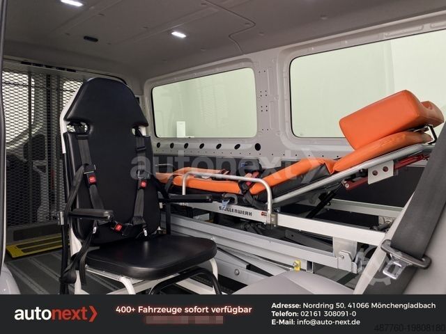 Feuerwehrfahrzeug VOLKSWAGEN Crafter 35 KTW Krankentransport Liege+Trage (293