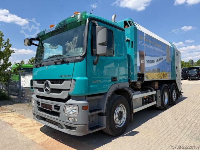 Çöp kamyonu MERCEDES-BENZ Actros 2536 6x2 Müllwagen/Klima/LENKACHSE