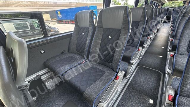 Autokar Mercedes-Benz Tourismo