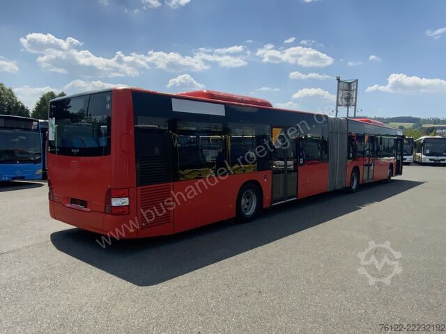 Kloubový autobus MAN A 23 Lions City G