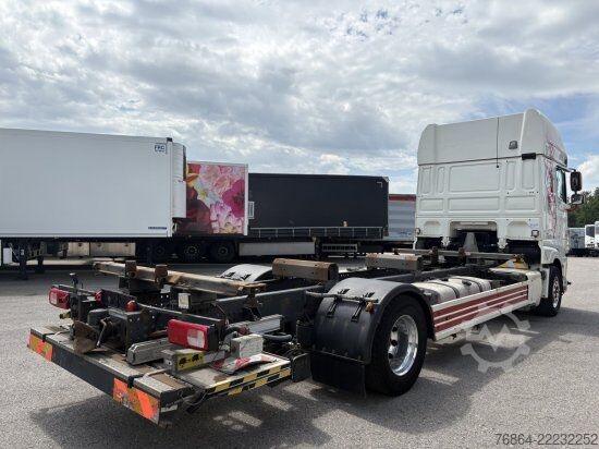 Kamion sa zamjenjivom nadogradnjom DAF XF 480 FA BDF SSC EURO 6, BäR CARGOLIFT FALT, RETARDER