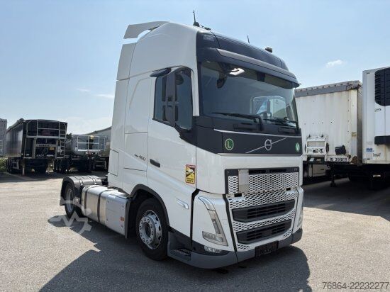 Zapreminski vučni traktor VOLVO FH 460,  EURO 6, VEB+, MEGA
