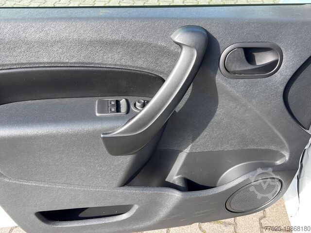 Skříňová dodávka Mercedes-Benz Citan automatik SHZ Navi Klima