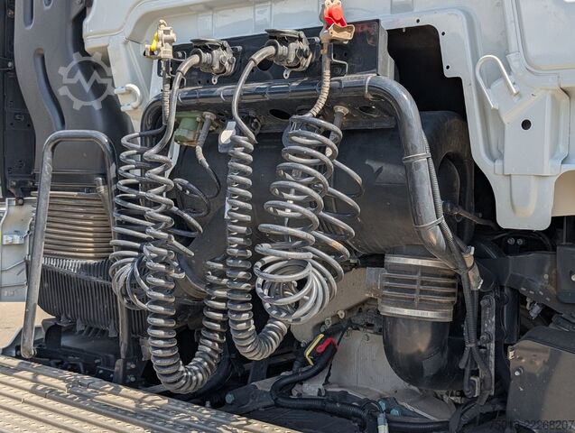 Cap tractor standard MAN TGX 18.520 BL SA 4x4 Hydrodrive, MIETEN?