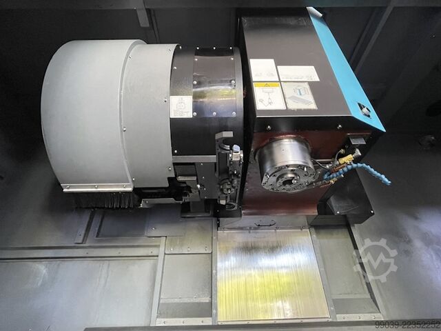 Brugt bearbejdningscenter HURCO VMX60i