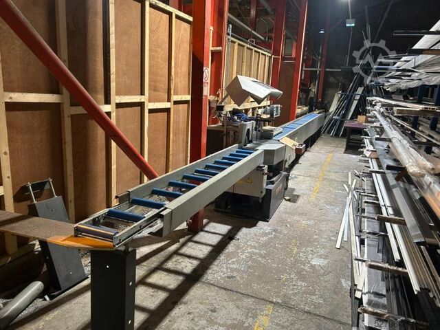 Enkelkops verstekzaag met lengteaanslag Elumatec MGS 105/01