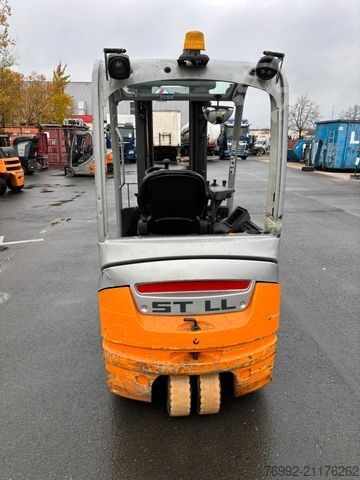 Frontgaffeltruck STILL RX 20/18 3 Rad Stapler