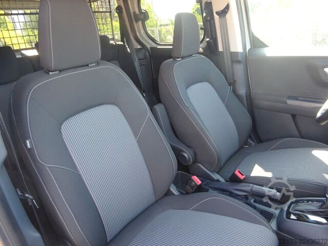 Furgone FORD Transit Courier Doppelkabine Trend Aut. AHK WiPa