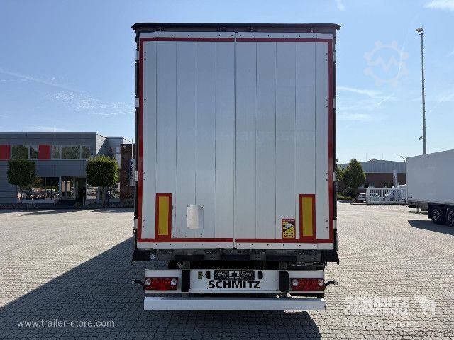Nyitott ponyvás félpótkocsi Schmitz Cargobull Curtainsider Standard Getränke