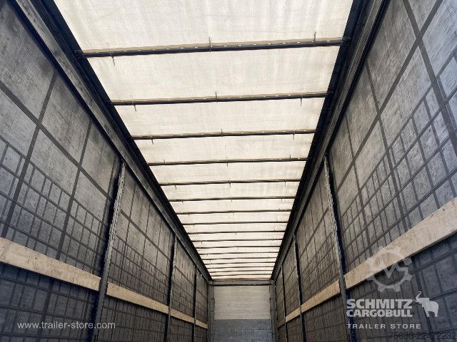 Semiremorcă deschisă cu prelată Schmitz Cargobull Semitrailer Curtainsider Mega