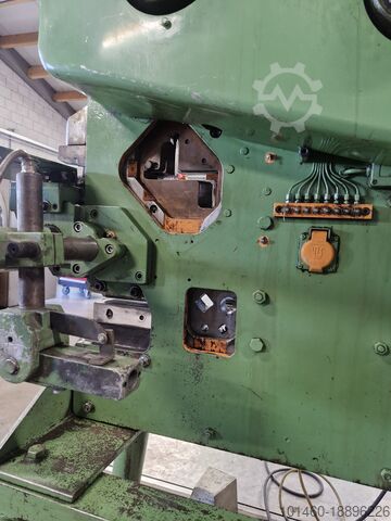 Ponsknipmachine / ponsmachine Peddinghaus modell II 210 super