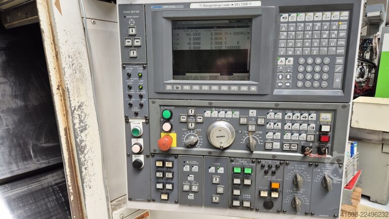 Torno CNC OKUMA LT 200-MY