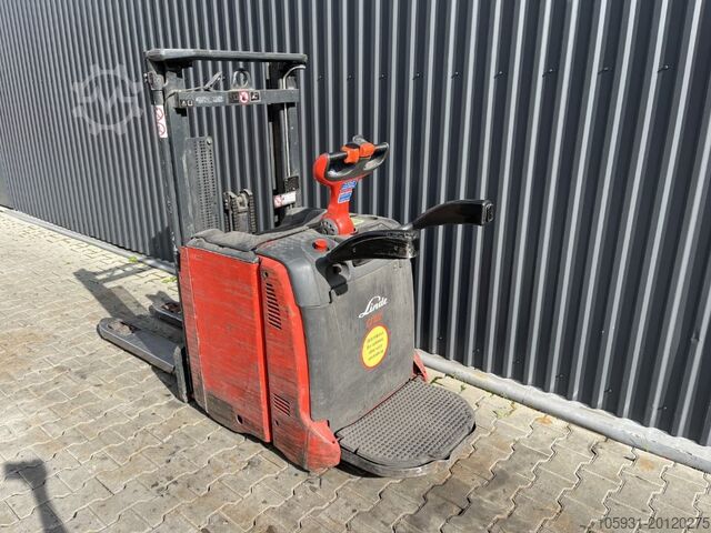 Álló targonca Linde D12AP