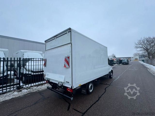 Vrachtwagen met bakwagen IVECO Daily 35S16 Koffer mit Ladebordwand *Klima-aut.*