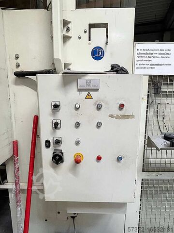 Blåsformningsmaskin SIG Corpoplast Blomax 12