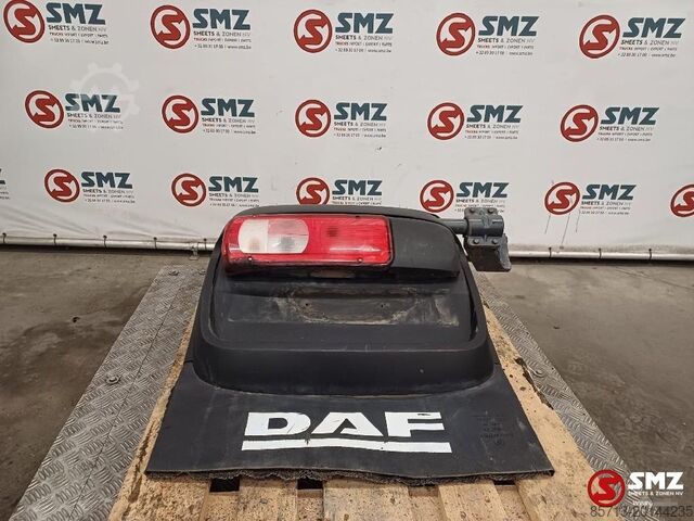 Spatbord Daf Occ spatbord + spatbordsteun linksachteraan DAF