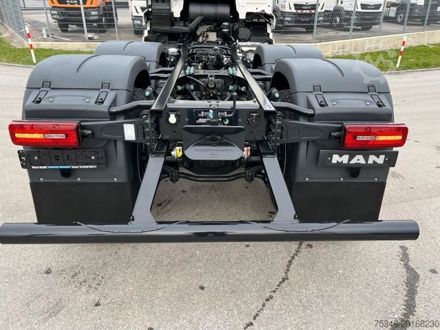 Vrachtwagenchassis MAN TGS 33.510 BB 6x4 CH/RS 3,30 m/59 to./NA/AHK/Neu