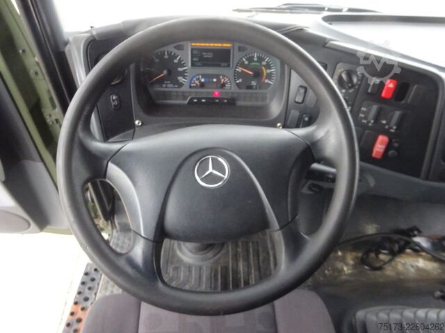 Valníkový nákladní automobil s plachtou MERCEDES-BENZ AXOR-R 1829 A Bm 950.562 Pritsche/Plane