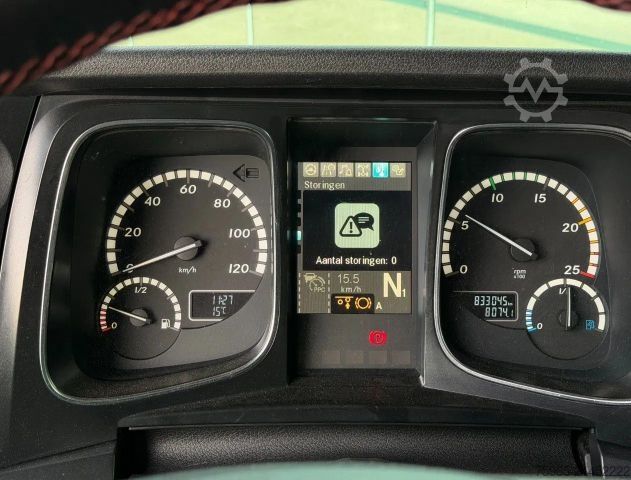 Standard nyergesvontató MERCEDES-BENZ Actros 963-4-D