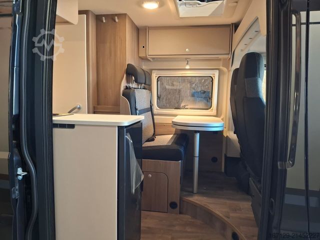 Obytný vůz CARADO pro CV 640 MJ2025