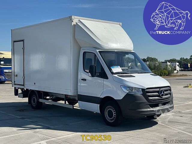 Kufr Mercedes-Benz Sprinter 317 CDI KOFFER MET LIFT - AUTOMAAT