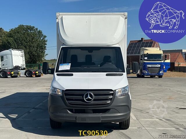 Kufr Mercedes-Benz Sprinter 317 CDI KOFFER MET LIFT - AUTOMAAT