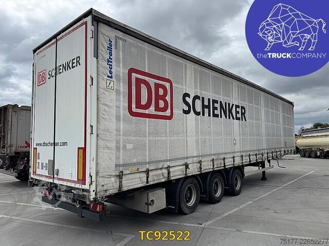 Posuvné plachty LeciTrailer 