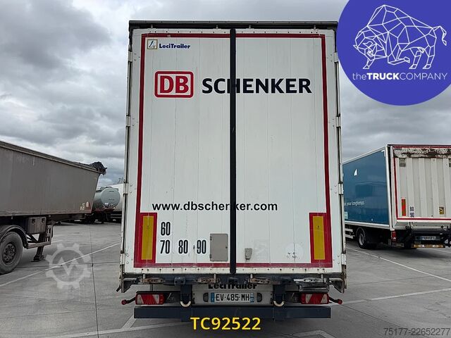 Posuvné plachty LeciTrailer 