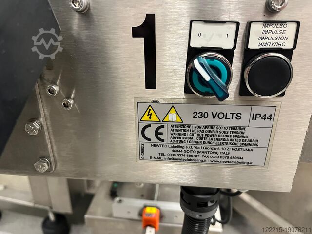 Newtec Panther AD 720 F9 S3 E3 etiketteermachine voor zelfklevende etiketten (2022) Newtec Etikettierer für Selbstklebeetiketten