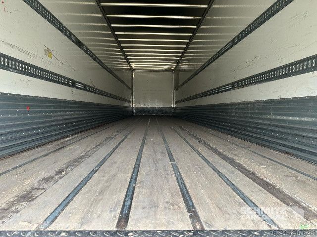Semi-remorque fourgon Fruehauf Semitrailer Dryfreight Standard Porte relevante
