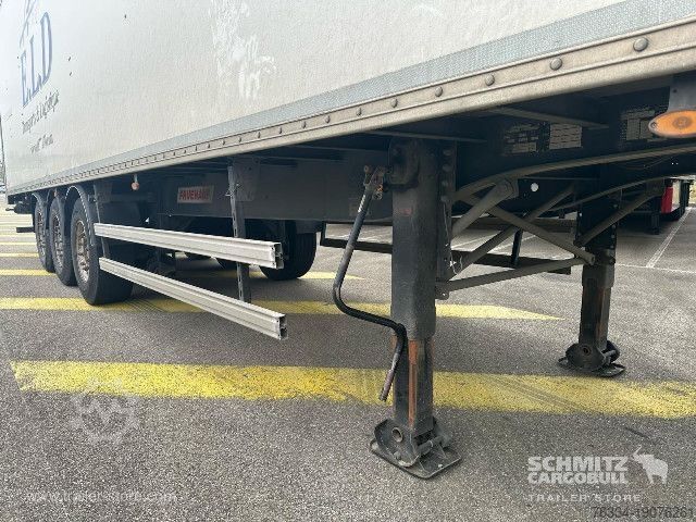Semi-remorque fourgon Fruehauf Semitrailer Dryfreight Standard Porte relevante