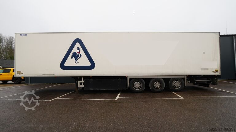 Chladírenská/mrazírenská přeprava Chereau 3 Axle frigo trailer with THERMO KING SLX 300