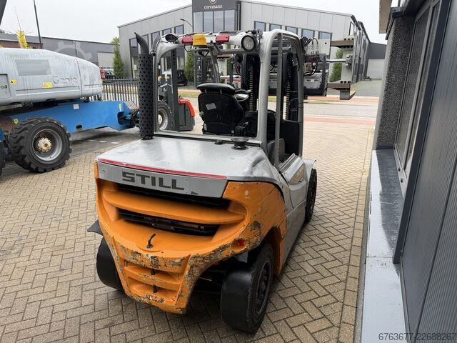 Still RX70-40 Triplo 400 Serbest Kaldırma / Yan Kaydırma / Çatal Pozisyonlayıcı Konteynerli Forklift STILL RX70-40 Triplo 400 Freelift / Sideshift / Vorkversteller Containertruck Deutz Diesel 2014