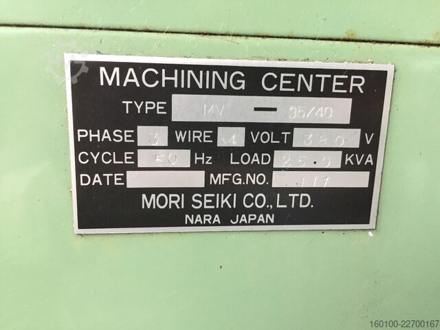 Centro de maquinação vertical Mori Seiki MV-35/40