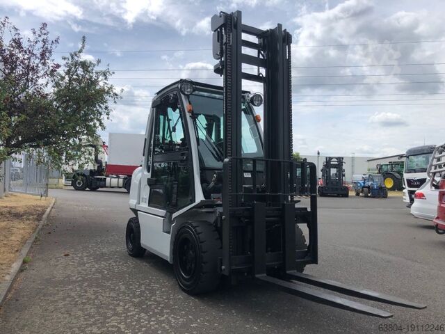 LPG Forklifts UniCarriers UG1D2A32LQ (DX32)