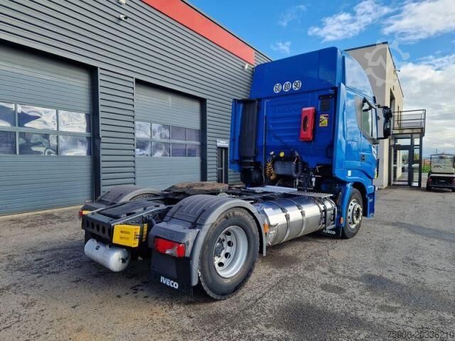 Tracteur routier standard Iveco Stralis NP460