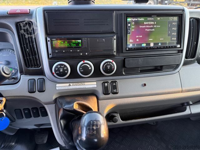 Tipper van FUSO Canter 7C18 Absetzkipper VERBREITERBAR/Klima