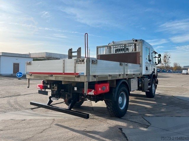 Flatbed truck SCANIA P320 CB 4x4 Doka AHK Klima 9-Sitze Aut. Stdhz.