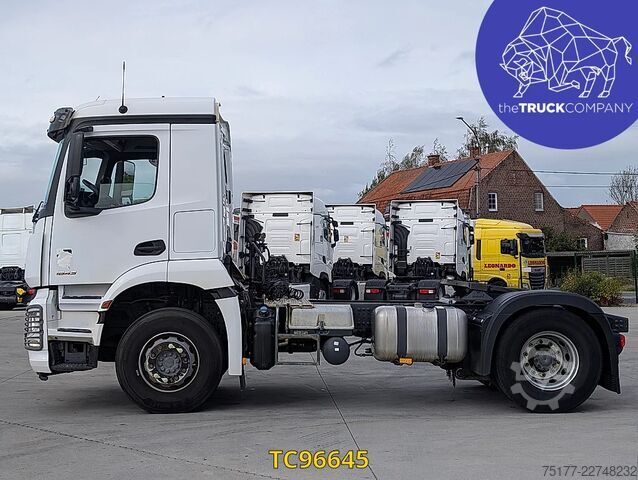 Standardni SZM Mercedes-Benz Arocs 1843