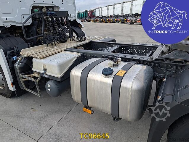 Standardni SZM Mercedes-Benz Arocs 1843