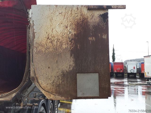 Kippers oplegger Schmitz Cargobull Semitrailer Tipper Steel half pipe body 26m³