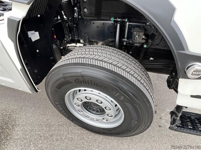 Châssis de camion MAN TGS 33.510 BB 6x4 CH/RS 3,30 m/59 to./NA/AHK/Neu