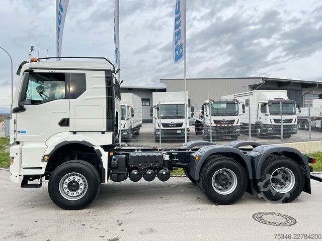 Tracteur routier standard MAN TGS 33.510 BB 6x4 FG/RS 3,30m/59 to./NA/AHK/Neu