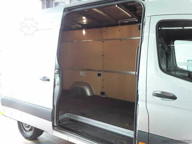 Dodávka Mercedes-Benz Sprinter 317 CDI,L2H2,Automatik,Kamera,LED