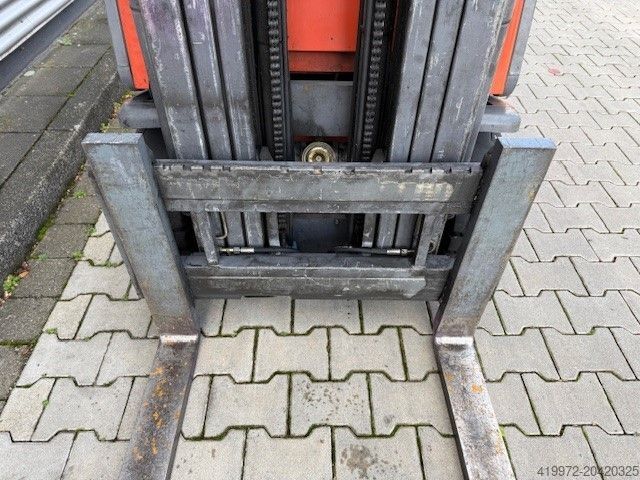 Elektrische vorkheftruck 3 wielen BT CBE 1.2