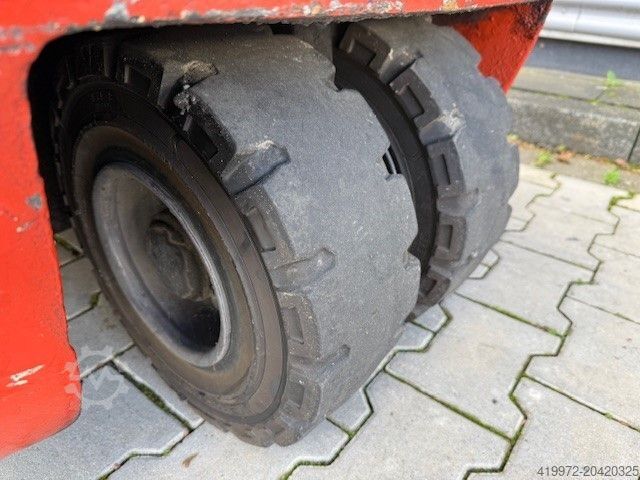 Elektrische vorkheftruck 3 wielen BT CBE 1.2