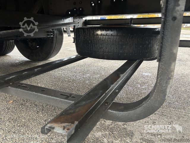 Open semitrailer with tarp Schmitz Cargobull Semitrailer Curtainsider Standard