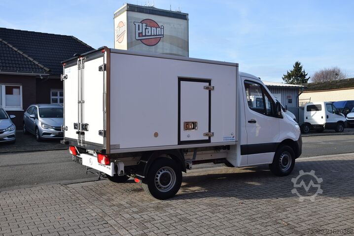 Erhvervskøretøj Mercedes-Benz Sprinter  317 Tiefkühkoffer -20 Stand Fahrk Navi