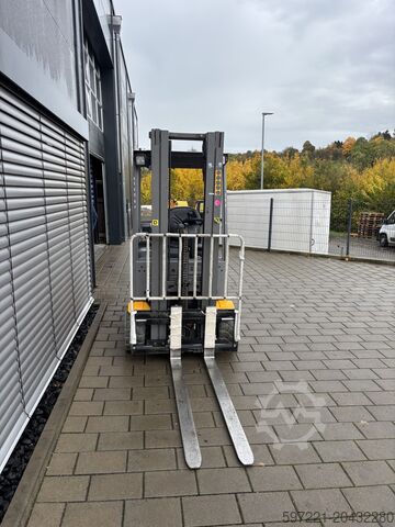 Electric – 3 roți Jungheinrich EFG 220 464DZ