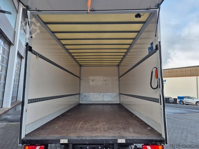 Box van IVECO Eurocargo 75-210 Koffer LBW